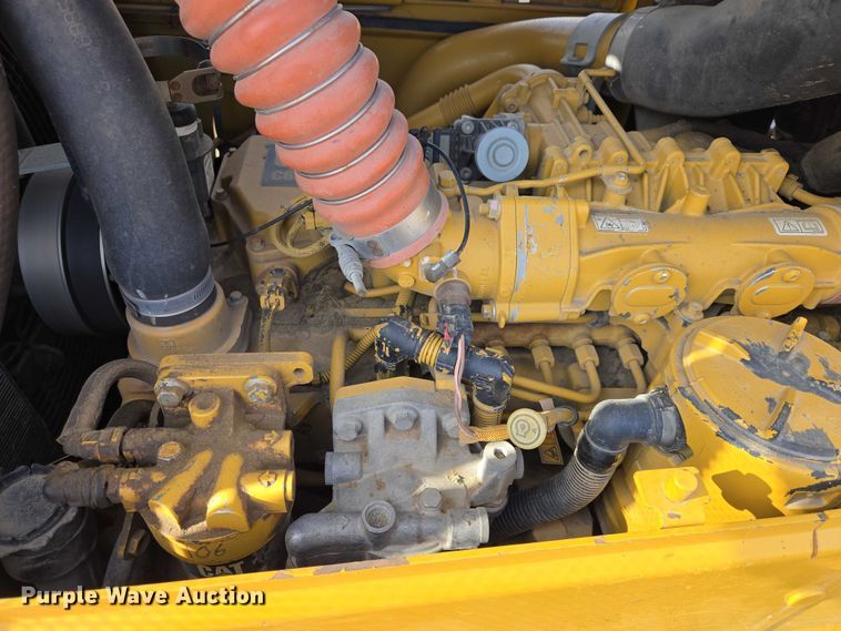image for item EV5913 2015 Caterpillar D6N LGP dozer