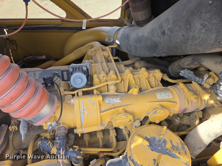 image for item EV5913 2015 Caterpillar D6N LGP dozer