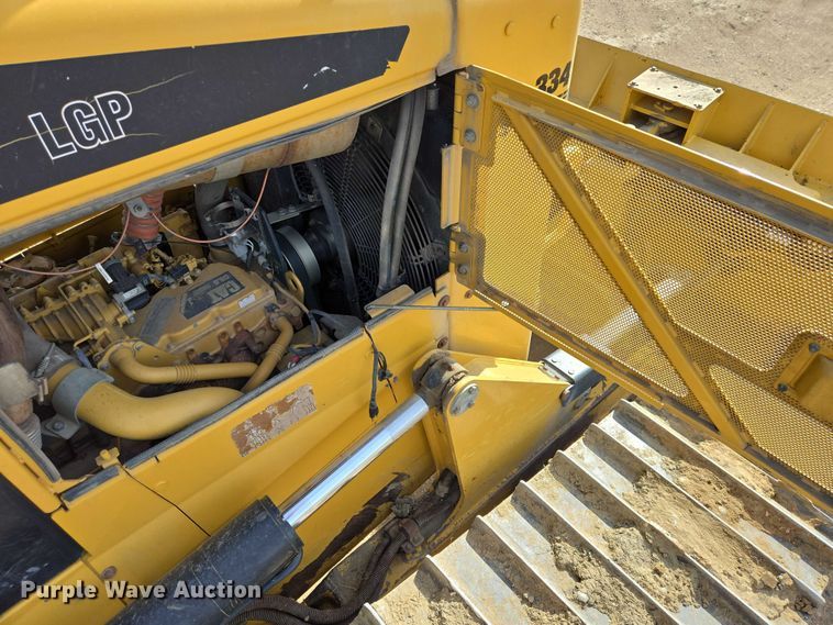 image for item EV5913 2015 Caterpillar D6N LGP dozer