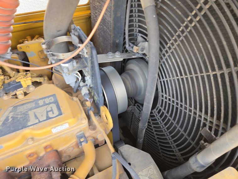 image for item EV5913 2015 Caterpillar D6N LGP dozer