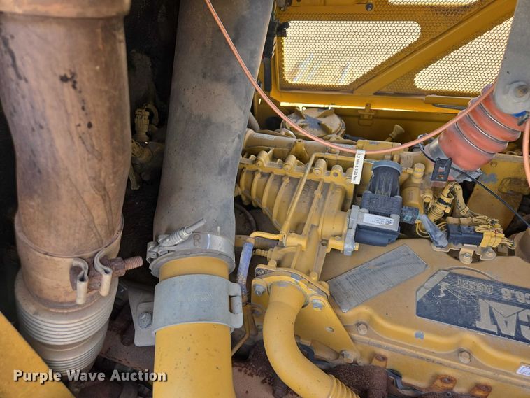 image for item EV5913 2015 Caterpillar D6N LGP dozer