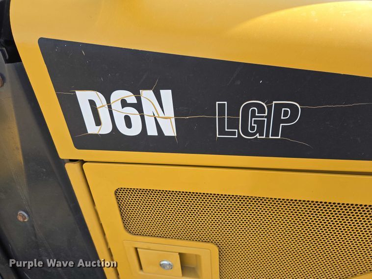 image for item EV5913 2015 Caterpillar D6N LGP dozer