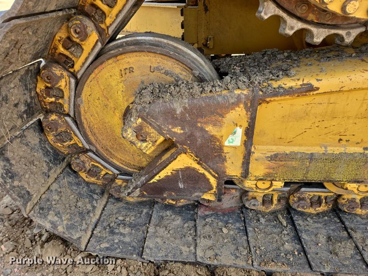 image for item EV5913 2015 Caterpillar D6N LGP dozer