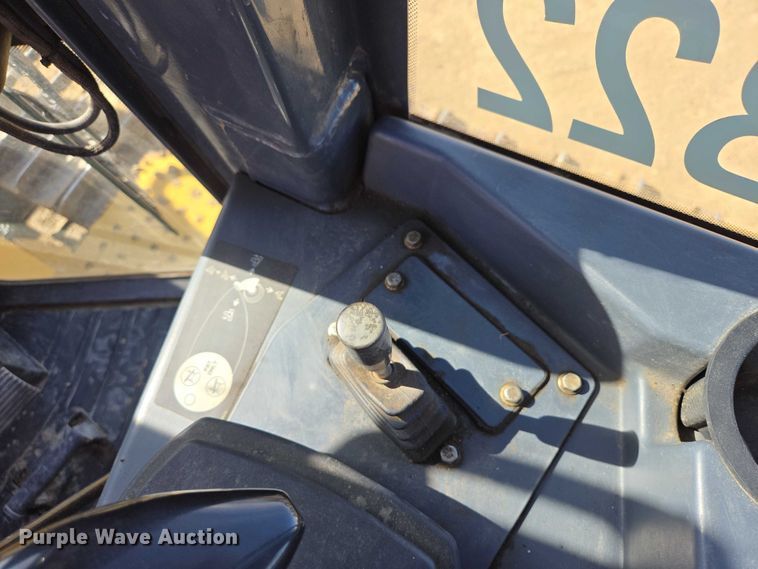 image for item EV5914 2012 John Deere 850K LGP dozer