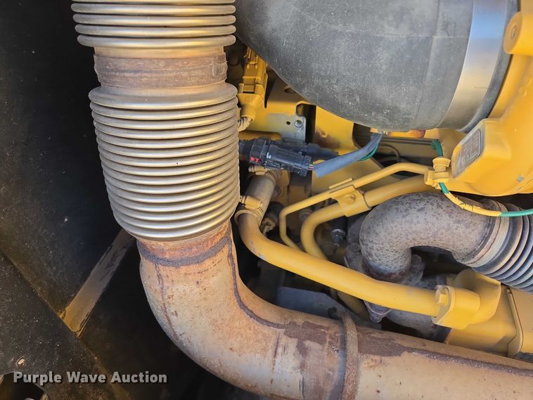 image for item EV5914 2012 John Deere 850K LGP dozer