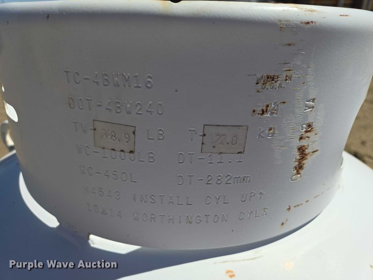 image for item EV5915 Propane tank