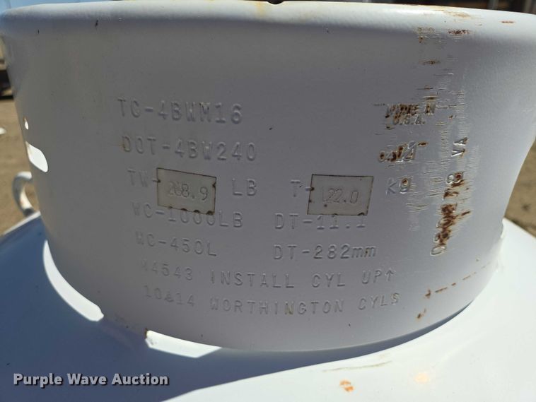 image for item EV5915 Propane tank