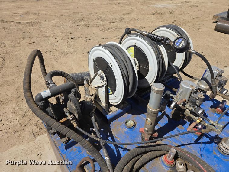 image for item EV5916 Lube skid