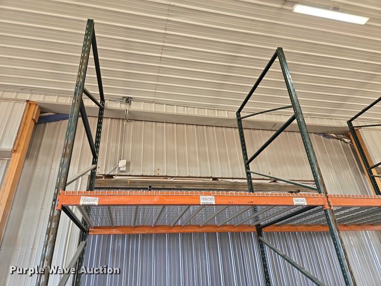 image for item EV5921 Pallet racking