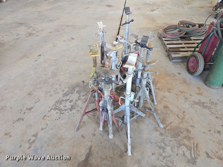 image for item EV5922 (14) pipe stands