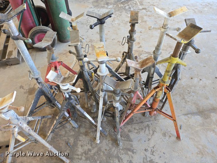 image for item EV5922 (14) pipe stands