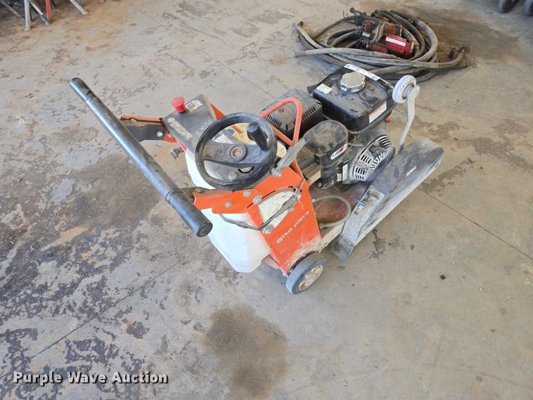 image for item EV5924 Husqvarna FS400LV concrete saw