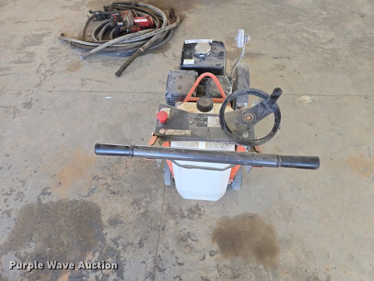 image for item EV5924 Husqvarna FS400LV concrete saw