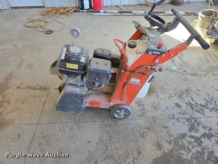 image for item EV5924 Husqvarna FS400LV concrete saw