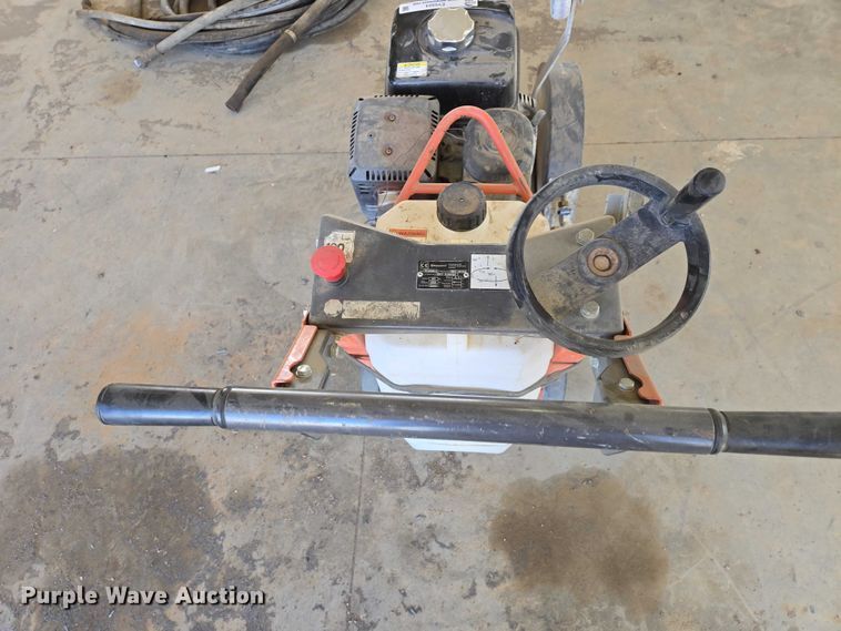 image for item EV5924 Husqvarna FS400LV concrete saw