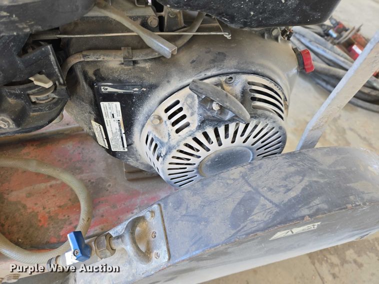 image for item EV5924 Husqvarna FS400LV concrete saw