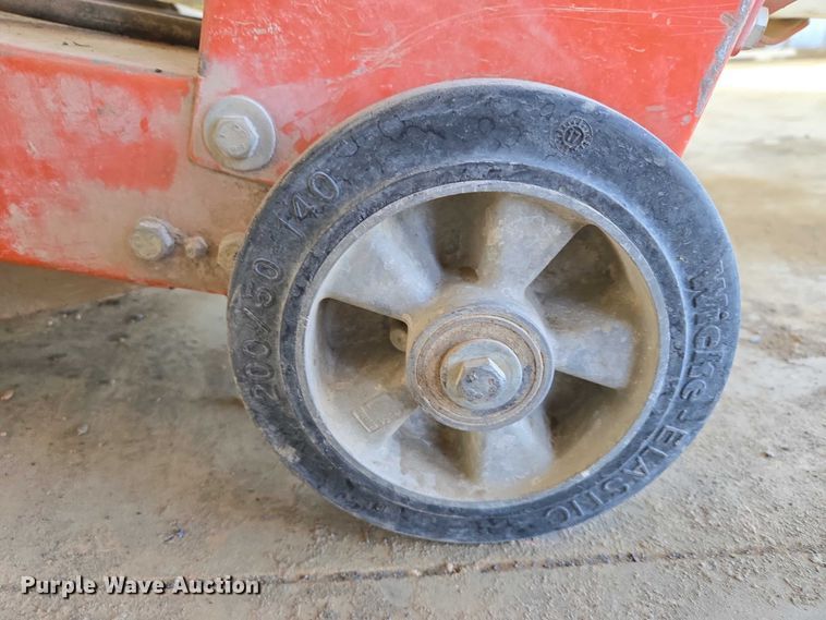 image for item EV5924 Husqvarna FS400LV concrete saw