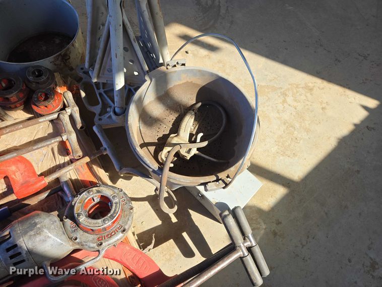 image for item EV5925 Ridgid pipe threader
