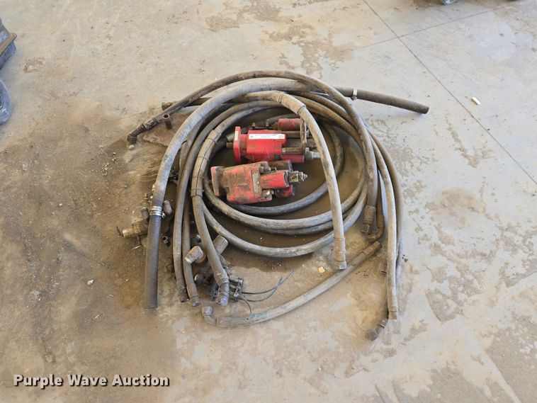 image for item EV5926 (2) Muncie E2XL1-27-02BPRLX wet kits