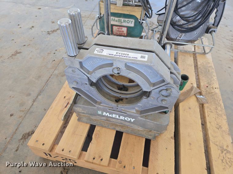 image for item EV5929 McElroy 26 DIPS poly fusion machine