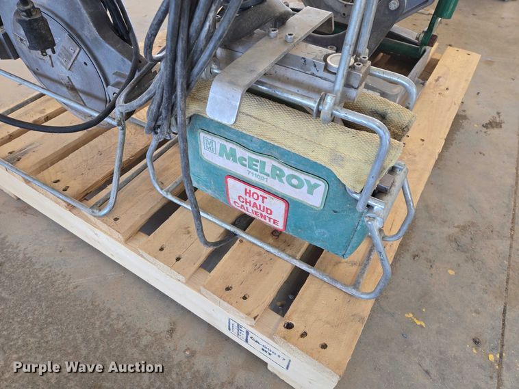 image for item EV5929 McElroy 26 DIPS poly fusion machine