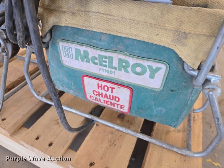 image for item EV5929 McElroy 26 DIPS poly fusion machine