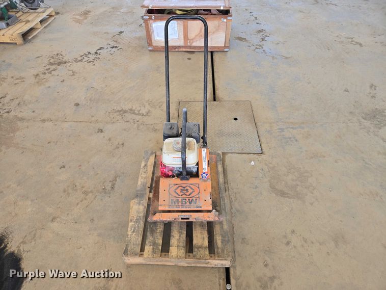 image for item EV5931 MBW GP18 plate compactor