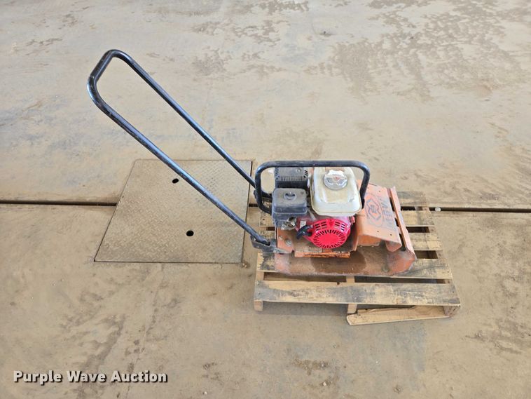 image for item EV5931 MBW GP18 plate compactor