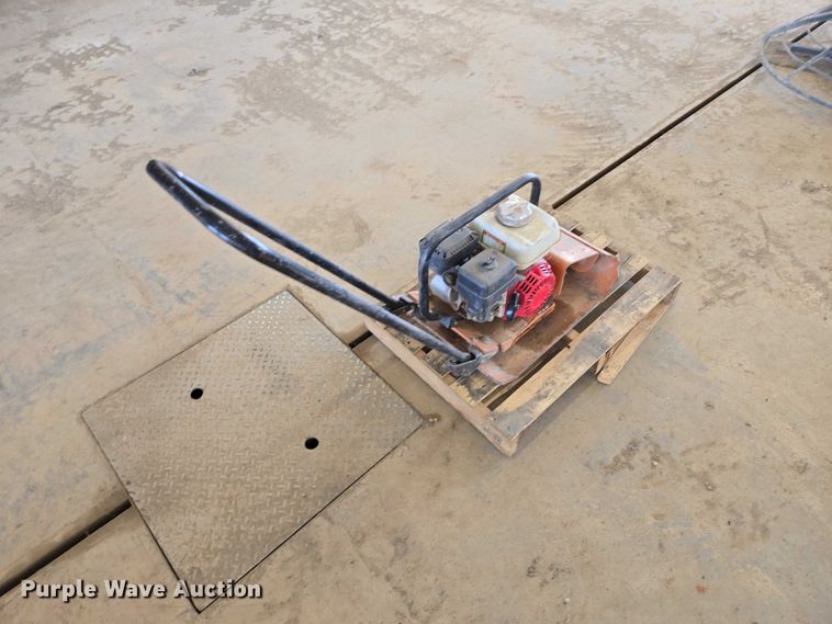 image for item EV5931 MBW GP18 plate compactor