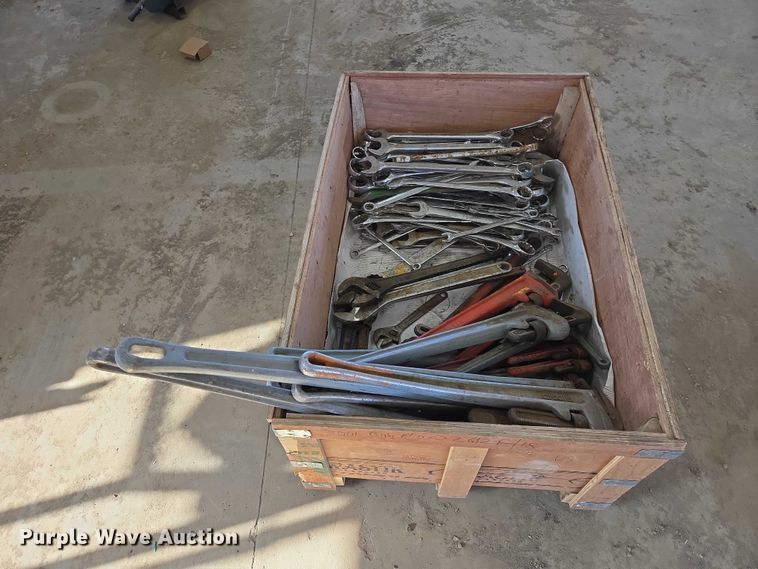 image for item EV5932 Wrenches