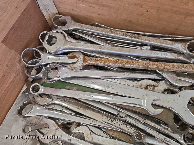 image for item EV5932 Wrenches