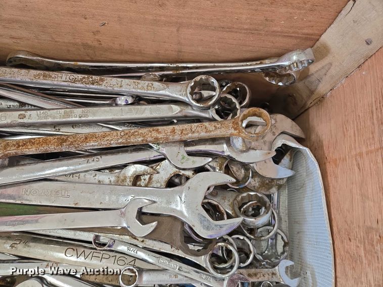 image for item EV5932 Wrenches