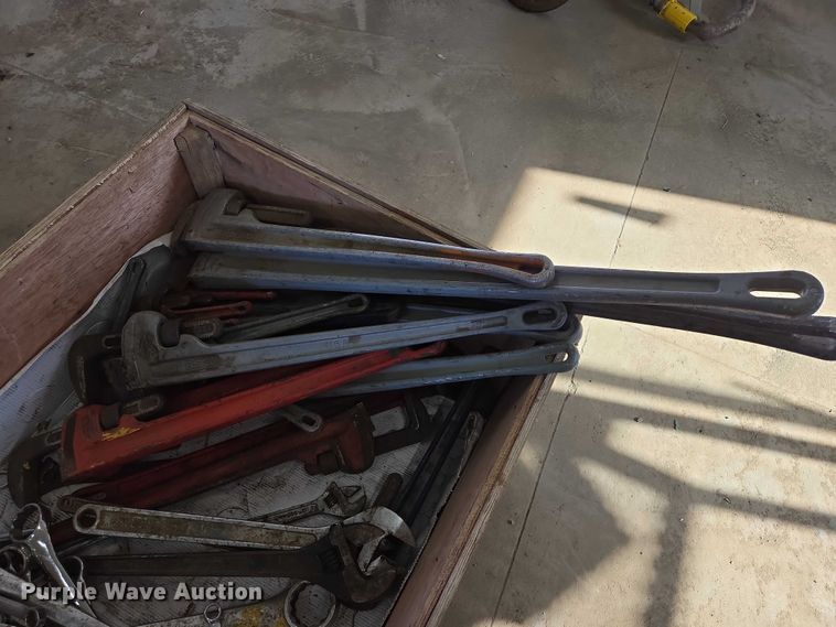 image for item EV5932 Wrenches