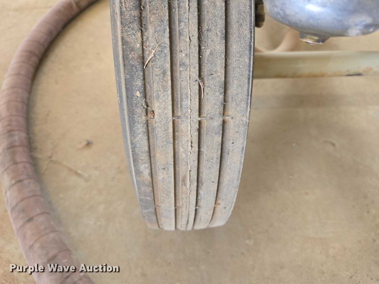 image for item EV5934 2023 Clemco 1648 sand blaster