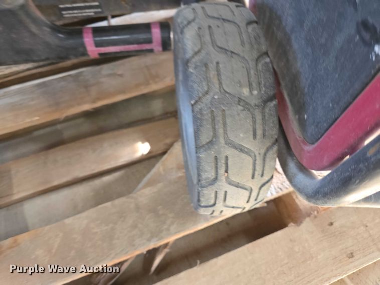 image for item EV5936 (2) generators