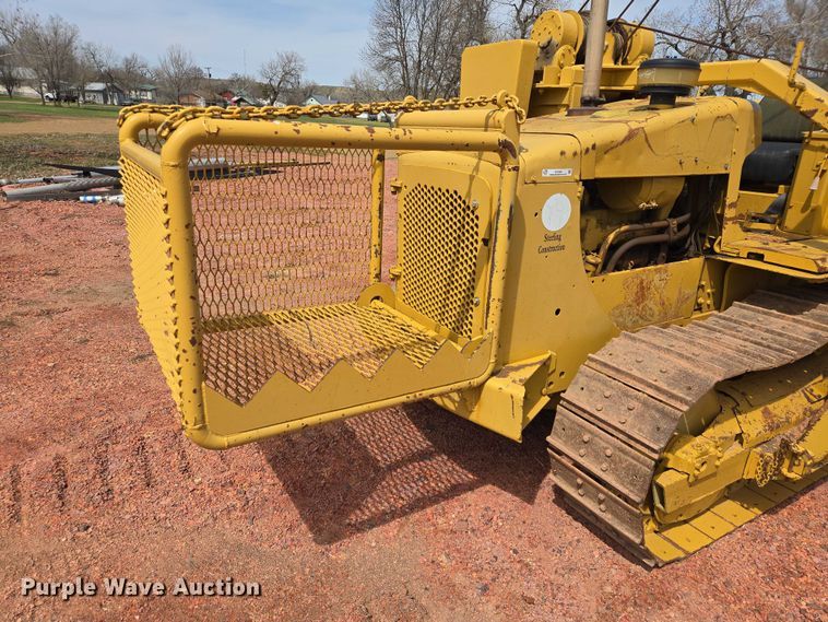 image for item EV5940 1981 Caterpillar D4E pipelayer