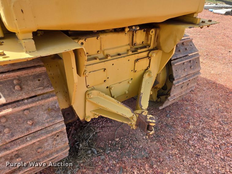 image for item EV5940 1981 Caterpillar D4E pipelayer