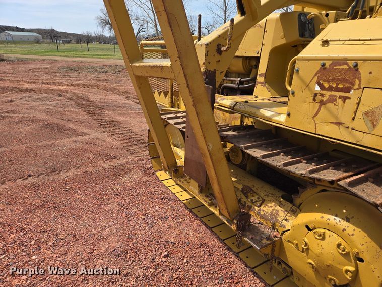 image for item EV5940 1981 Caterpillar D4E pipelayer