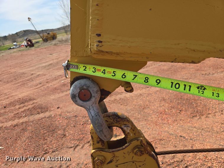 image for item EV5940 1981 Caterpillar D4E pipelayer