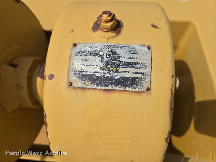 image for item EV5940 1981 Caterpillar D4E pipelayer