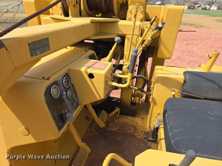 image for item EV5940 1981 Caterpillar D4E pipelayer