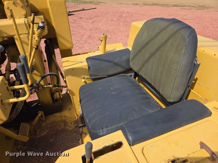 image for item EV5940 1981 Caterpillar D4E pipelayer