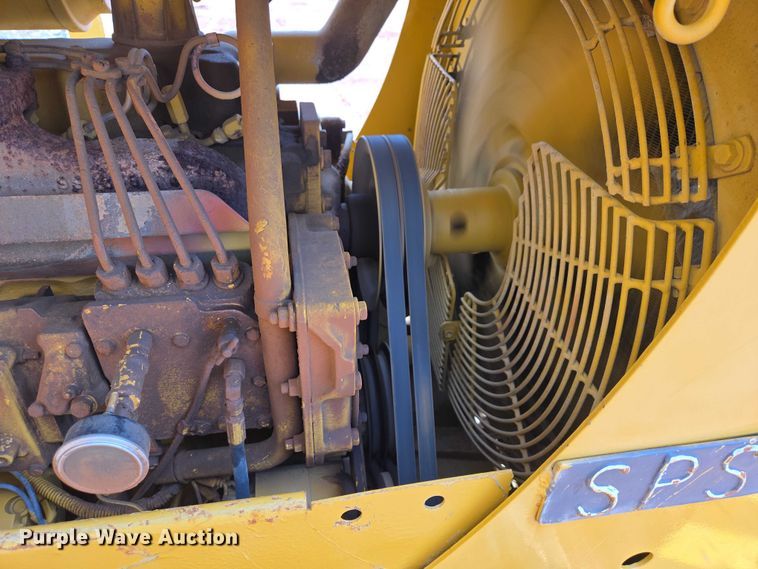 image for item EV5940 1981 Caterpillar D4E pipelayer