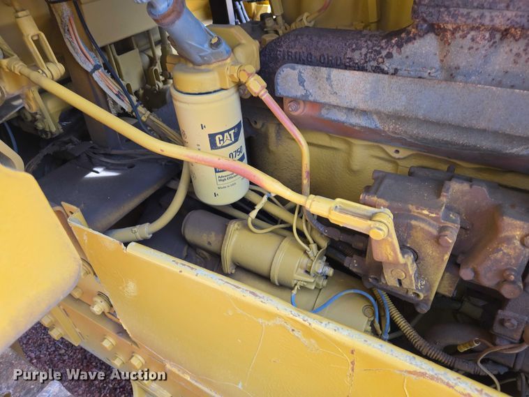 image for item EV5940 1981 Caterpillar D4E pipelayer