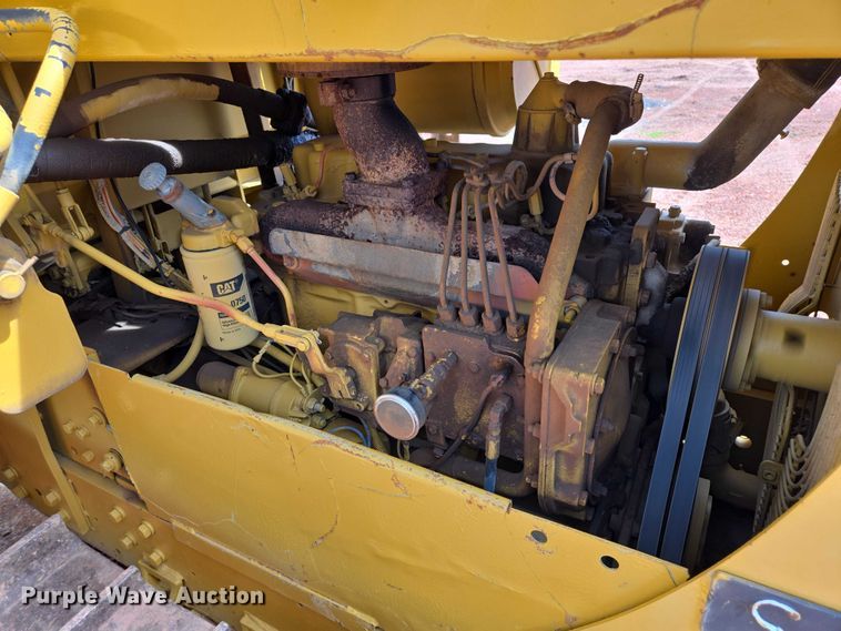 image for item EV5940 1981 Caterpillar D4E pipelayer