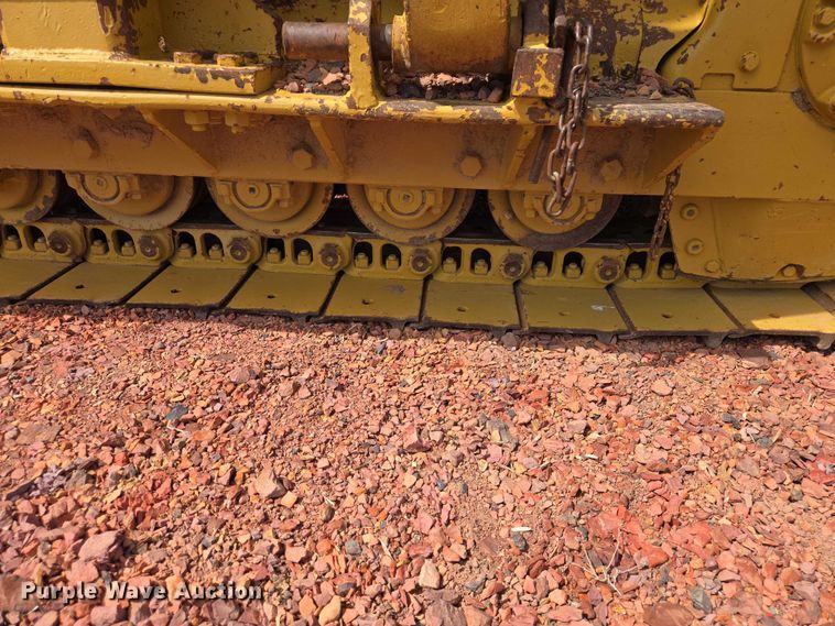 image for item EV5940 1981 Caterpillar D4E pipelayer