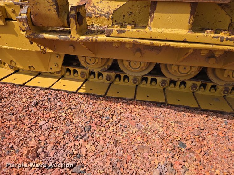 image for item EV5940 1981 Caterpillar D4E pipelayer