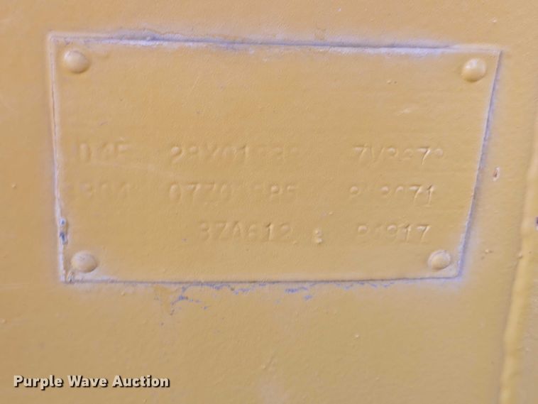 image for item EV5940 1981 Caterpillar D4E pipelayer