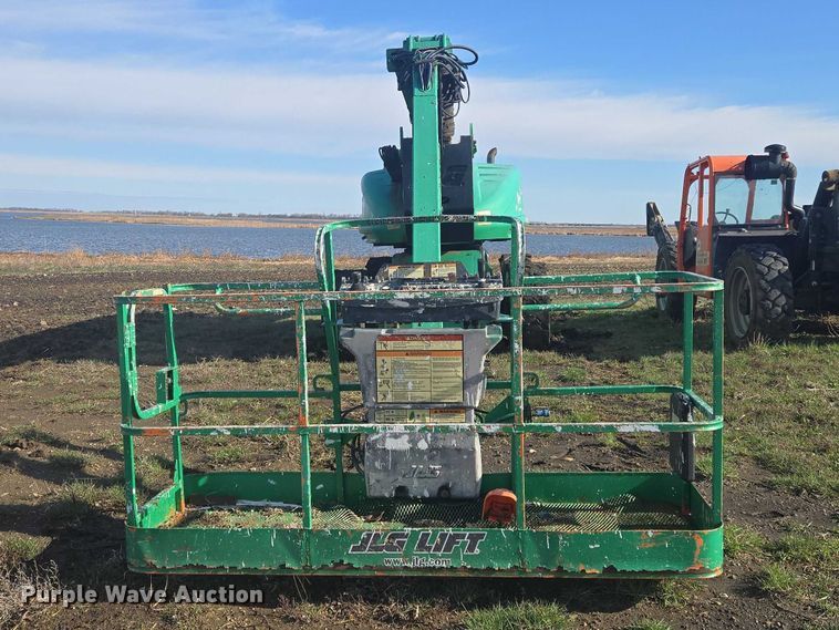 image for item EV5979 2014 JLG 1250AJP boom lift