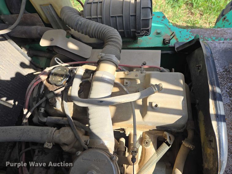 image for item EV5981 Mitsubishi FG30 forklift
